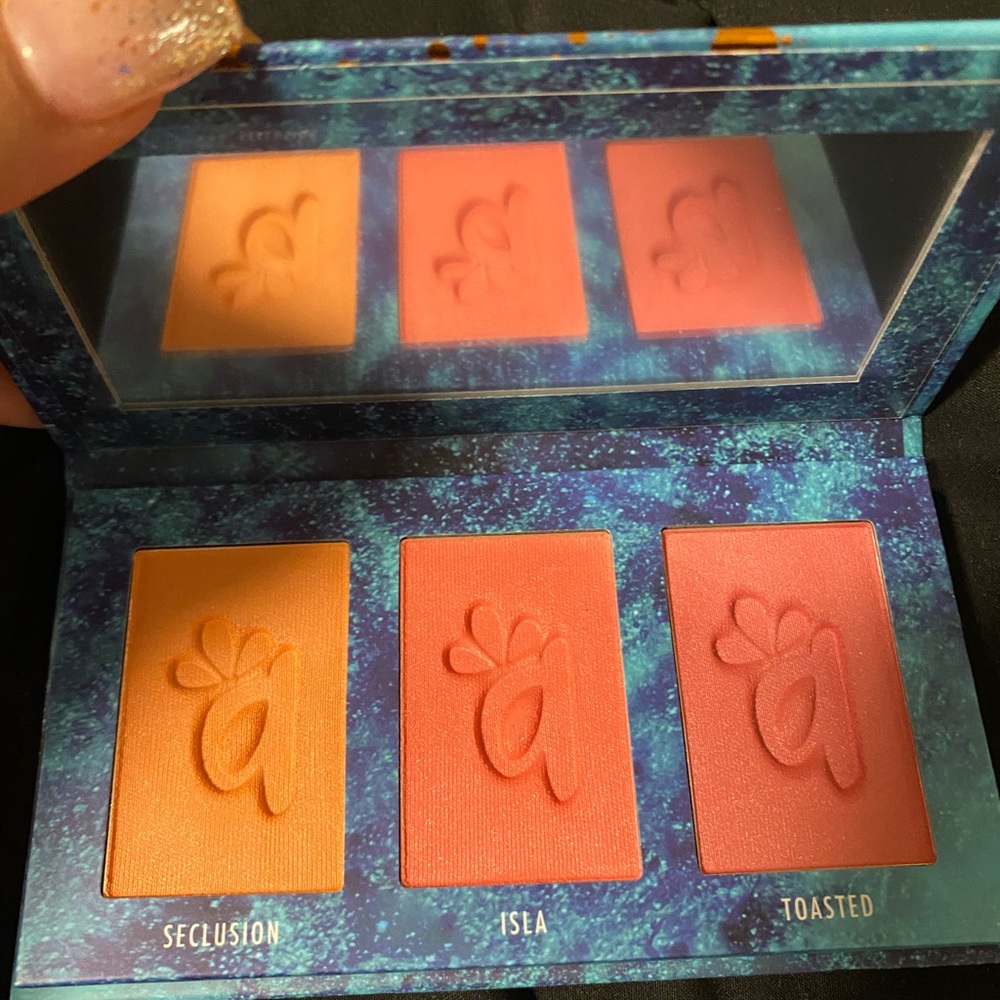 Alamar cosmetics blush trio